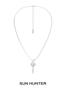 Sun Hunter Original Lace Vintage Necklace Three Horizontal Bone Chain Lock Chain French Style  out Fashion Jewelry Accessory