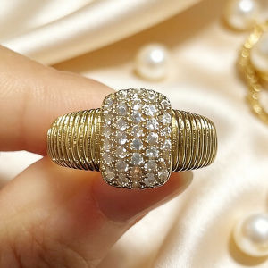 Huitan Bright Cubic Zirconia Engagement Ring for Women Fashion Gold Color Finger Jewelry for Wedding Bridal Accessories Gift