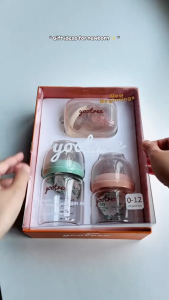 yootree Newborn Baby Bottle Gift Set Glass Feeding Bottle 90ml+150ml Anti Colic BPA Free Milk Bottle Set with Breast Like Silicone Nipple for Newborn Baby
