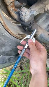 (Gratis selang 30cm) LP 90 Grease Gun / Pistol Gemuk Quick Release / Alat Aplikasi Minyak Gemuk Grease Gun Coupler Grease Coupler Kepala Grease Gun Pegangan Ganda Kepala Semprotan Minyak Gemuk