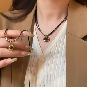 Lovelylife🔥Kalung Batu Mata Harimau Bunga Matahari Wanita Rantai Sweater Mewah Ringan Kalung Retro