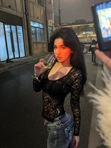 เซ็กซี่ ลูกไม้ แขนยาว คอวี เสื้อเบส ผู้หญิง ฤดูใบไม้ผลิ สั้นstreet Fashion Pure Color Pad ตาข่าย เสื้อท่อนบน European And สไตล์อเมริกัน