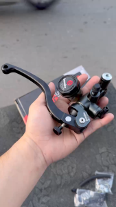 Tay thắng mẫu rdb mod brembo bình dầu rời 17mm lắp đặt nhiều dòng xe - Hộp Đen