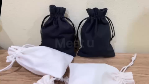 ถุงผ้าหูรูด ชนิดผ้าดิบ แบบเรียบ สีดำ สีครีม ขนาดเล็ก รุ่นเบสิค 10*14 ซม. พร้อมส่ง