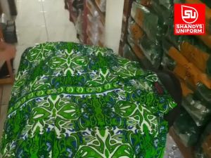Seragam Sekolah SD SMP Al Azhar Model Batik Lengan Pendek