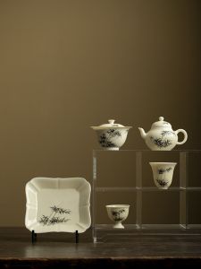 ชามชาเซรามิคลายไม้ไผ่ระบายความร้อนได้ดี ชุดชาถ้วยใบเดียวสุดหรู ถ้วยชาแบบเคลือบสีที่อบอย่างเป็นมิตรกับธรรมชาติ