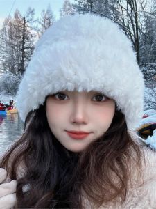 Xinjiang Tibet Mongolia Harbin Snow Town Travel Wear Wear Thickened Heattech Plush Bonnet Make Your Face Look Smaller Solid Color Woolen Hat