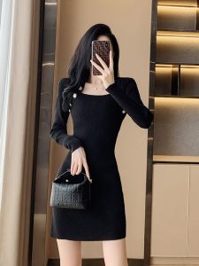 Slim Fit Knitted Dress Square Collar Base Layer Skirt for Coat Autumn Winter Womens Fashion Design Sense High Waist Tea Break Dress