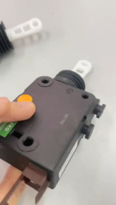 PROTON GEN 2 GEN2 PERSONA ACTUATOR DOOR INNER LOCK CENTER LOCK GUN POWER LOCKING DOOR PW832442 PW832444