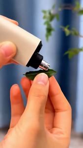 Mini Electric Nasal Hair Trimmer USB Charging Beard Nasal Trimmers With Digital Display Portable Water Washing