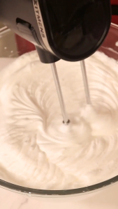 KITMENS Cordless Electric Hand Mixer Egg Beater Cream Whisk Portable Baking Mixer Pengadun Kek Pemukul Telur Tanpa Wayar
