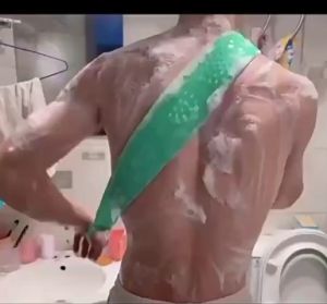 Sikat Punggung Silikon Shower Puff Spons Bath Mandi Scrub Alat Gosok Badan Scrubber Silicone