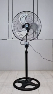 Hisenik Vita Fan Kipas Angin 3in1 18 Inch HKS-1831 3 Fungsi Dalam 1 Kipas Kecepatan 3 Speed Button