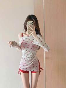 Bộ bikini 3 chi tiết với họa tiết nơ mẫu mới hè 2026