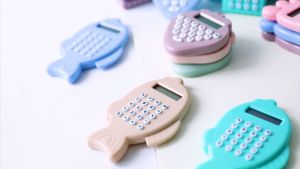 Kalkulator Mini & Perlengkapan Kantor Sekolah: Alat Matematika & Belajar