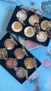 สินค้าส่งเร็ว ทาตา MACK ANDY ชิมเมอร์ กลิตเตอร์ตลับเล็ก มาในแพ็คเกตหัวใจ มี 6 สี No.MK196