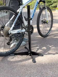 Extendable Indoor Tree-shaped Bicycle Parking & Maintenance Stand