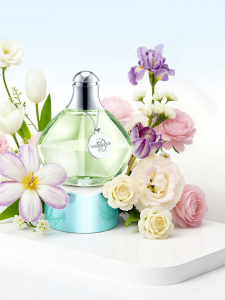 Avon | Nước Hoa Nhẹ Dài Lâu Hương Quả Hoa Tươi Mới Dành Riêng Cho Phụ Nữ