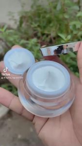 Hủ đĩa bay - Kem collagen sâm ngọc trai dưỡng chất căng bóng da mịn mượt cho làn da hoàn hảo sau tái tạo