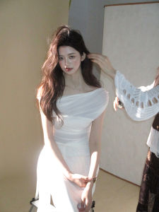 Slim Fit Womens Long Dress with Mesh Neckline And Bodycon Skirt High Waist A-Line Silhouette Summer Commute Style No Sleeve