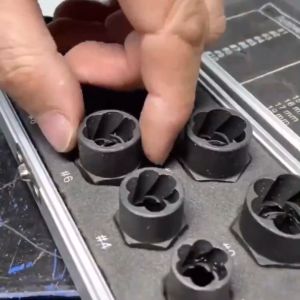 ชุดถอดน็อตเสีย 10 ตัว/ชุด สกรู ถอดน็อต หัวหัก ตัวถอดสกรู ถอดน็อตสกรูที่เสียหาย