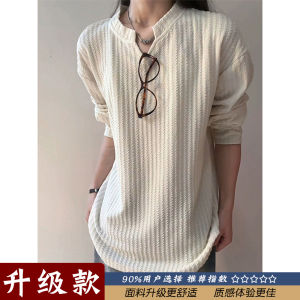 Cleanfit เสื้อยืดแขนยาวลายทางคอวีสำหรับผู้ชาย ทรงหลวม ผ้าโพลีเอสเตอร์ ทรงปกติ ฤดูใบไม้ร่วง 2025 ทรงปกติ