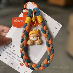 สายรัดโทรศัพท์มือถือแบบสั้น ผูกปมสีบล็อก ผ้าฝ้าย โซ่แฟชั่นสำหรับเด็กผู้หญิง โซ่ที่เชื่อมต่อกับเครื่องประดับ โซ่โทรศัพท์มือถือสำหรับการเดินทางกลางแจ้ง