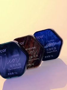 SÁP THƠM NICOR ROYAL EBONY COMBO 2 HŨ 5G – NƯỚC HOA KHÔ HƯƠNG GỖ TRẦM ẤM NHỎ GỌN TIỆN MANG THEO