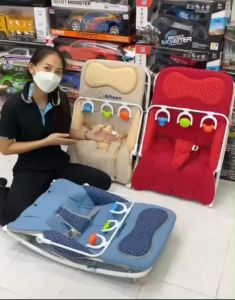 เปลโยกจัมโบ้ ขนาดใหญ่ มีของเล่นโมบาย ปรับได้ 3 STEPS มีสีให้เลือก 3 สี ATTOON