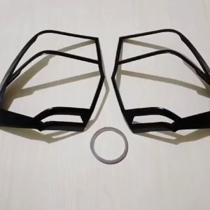 Garnish Cover Lampu Belakang Mobil Daihatsu Ayla 2023 Hitam