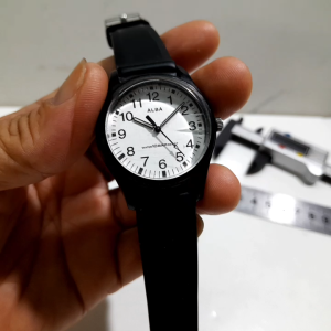 Đồng hồ đeo tay nam ALBA  size 36mm mặt trắng dây cao su đen second hand