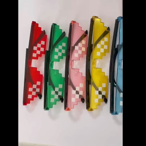 WW001 Kacamata Thug Life Mosaic Pria/Wanita-Fashion-Murah-Batam-Sunglasses-Import K302