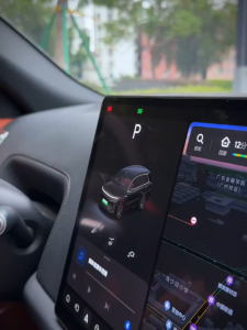 Phone Holder Vacuum Suction Cup Folding Phone Navigation Car Support Bracket For Automotive Screens