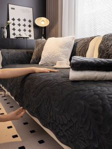 2023 New Nordic Style Anti-Slip High End Sofa Cushion Winter Plush Sofa Cover Cloth Simple Modern Design Pure Color Sofa Pad