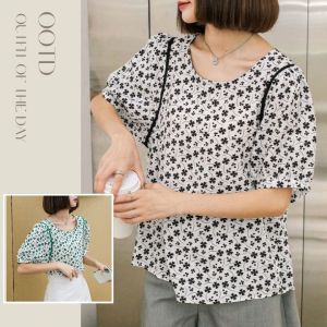 QJshop พร้อมส่ง🚚เสื้อแฟชั่นสไตล์สาวออฟฟิศลายดอกไม้เล็กๆทั้งตัว เสื้อลายดอกไม้คอกว้างแขนสั้นพิพม์ลายดอกไม้สีสดใส👍