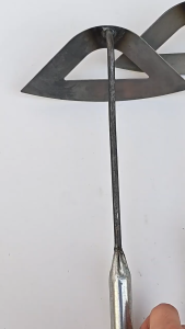 【🇲🇾Stock】Handheld Weeding Garden Hoe Rake Planting Vegetable Farm Garden Tools Agriculture Tool Weeding Accessories Hollow 园林小锄头