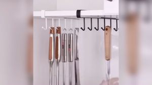 Modern SUS 304 Stainless Steel Wall-Mounted Mug Rack with 6 Hooks and Accessory Organizer