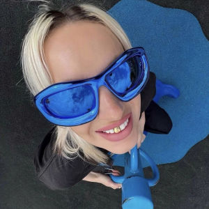 Ultra-large-sized Sports Sunglasses With A Futuristic Style Suitable For Cycling And Providing Uv Protection. 2328