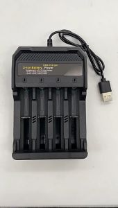 Universal 4 Slots10440/14500/16340/16650/14650 18350/18500/18650 Batteries Lithium Ion Battery Charger Portable Travel USB Charger DC 4.2V 1000mA Output