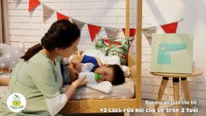 Bình xịt rửa mũi 240ml Dr GreenTặng kèm 10 gói muối biển nha đamSử dụng cho người lớn và trẻ trên 1 tuổi