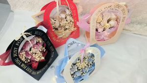 ✅พร้อมส่ง✅ถุงกระดาษใส่ดอกไม้ กระเช้าดอกไม้ กระดาษมัน สำเร็จรูป วันวาเลนไทน์