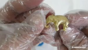 ล้างรมดำพระ สำหรับน้ำยาลอกรมดำพระ สำหรับน้ำยาลอกผิวพระเครื่อง สินค้าคุณภาพ จากร้าน บ้าน DIY น้ำยาแต่งสีพระ น้ำยาแต่งพระ น้ำยาพระเครื่อง