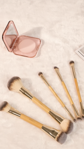SUBIRELA 2-in-1 Dual-Ended Contour & Highlight Brush Soft Bristles Nose Shadow Shading Makeup Brush Blending Tool
