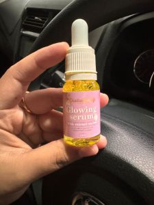 GLOWING SERUM SAFFRON SHALISA BEAUY WITH EXTRACT MELON SERUM SHALISABEAUTY BPOM