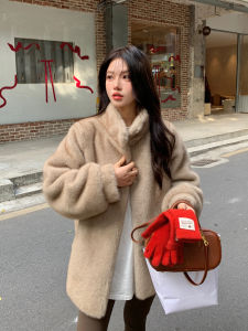 2025 New Womens Thickened Long Fur Coat Eco-friendly Leather Fur Integrated Winter Outerwear Water-Resistant Mink Fur Coat