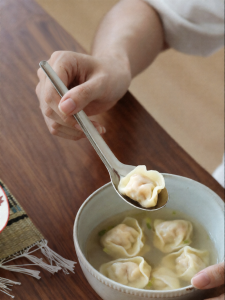 SHUANGSHAN | Stainless Steel Yuanbao Shape Long Handle Soup Spoon