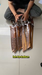 Jawara Pisau | Golsem Golok Kebun Sembelih Pattimura 40 cm Baja Per Multifungsi Tebas Kayu dan Bambu