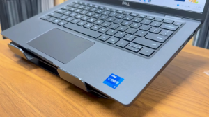 Dell Latitude 7330 Lightweight Laptop | i7 12th Gen | 16GB RAM | 1TB SSD | 13.3" FHD | Windows 11 Pro | 1 Year Warranty