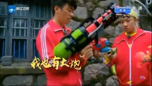 High Pressure Water Gun Blaster Giant Size Long Range Water Gun