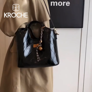 KROCHE - Paris Tas Selempang Wanita Quilted Diamond Camilla Sling Bag